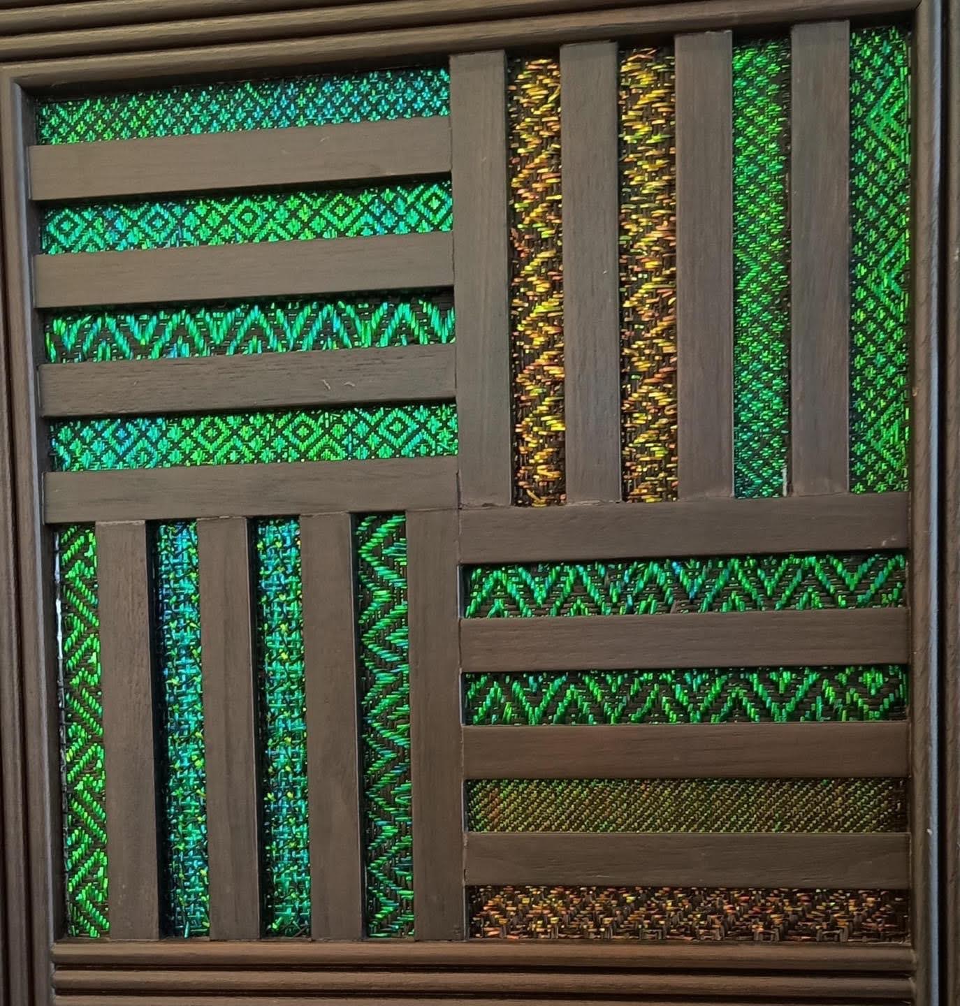 Jewel Beetle Wings UNDRILLED NO-HOLE 100 Pcs Natural Wings - Triangle 5 x 5 MM